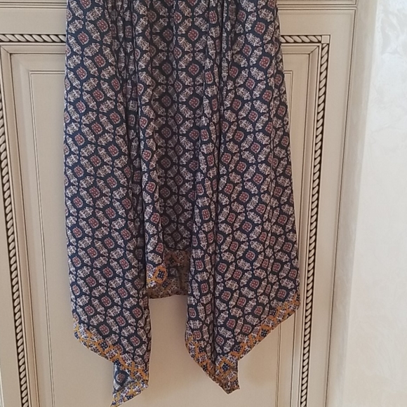 Dress - Picture 6 of 9